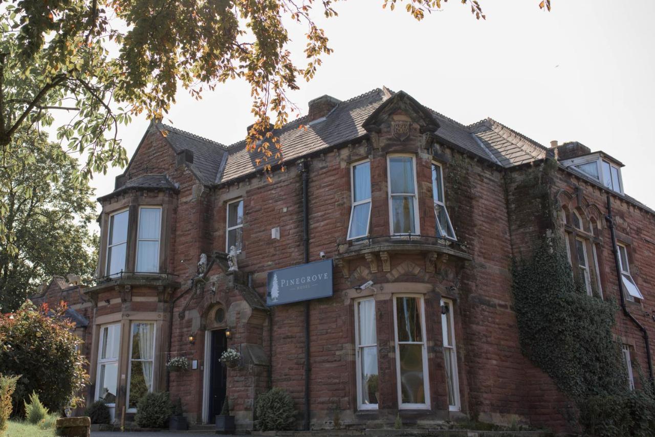 Pinegrove Hotel Carlisle  Buitenkant foto