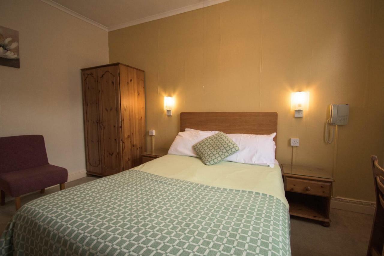 Pinegrove Hotel Carlisle  Buitenkant foto
