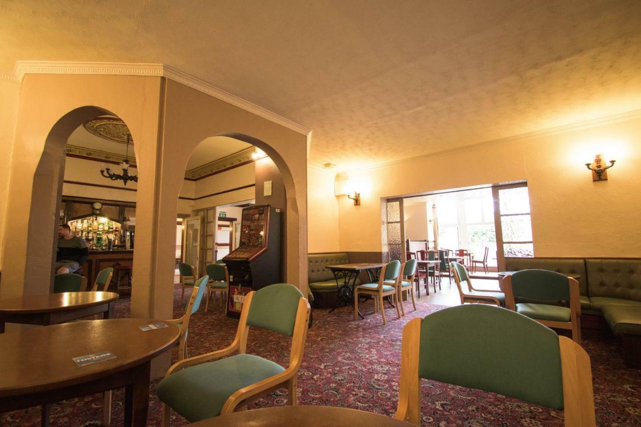 Pinegrove Hotel Carlisle  Buitenkant foto