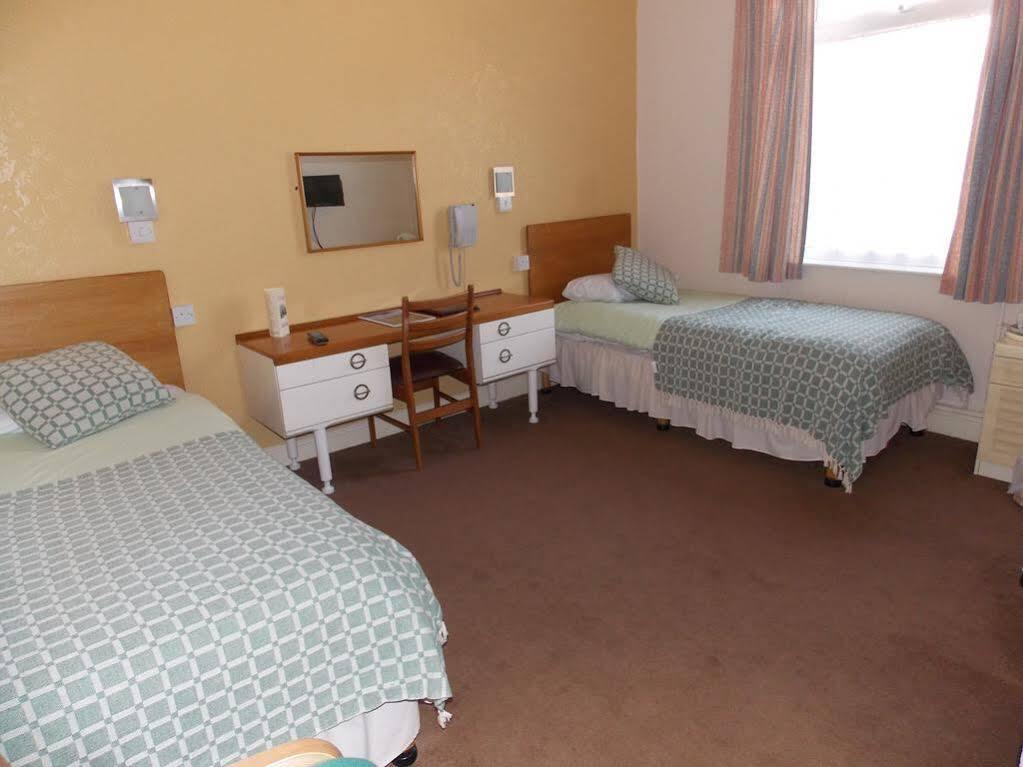 Pinegrove Hotel Carlisle  Buitenkant foto